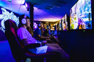 Business Plans Become Virtual Reailty For Gaming Centre As Grants Help 50 Firms